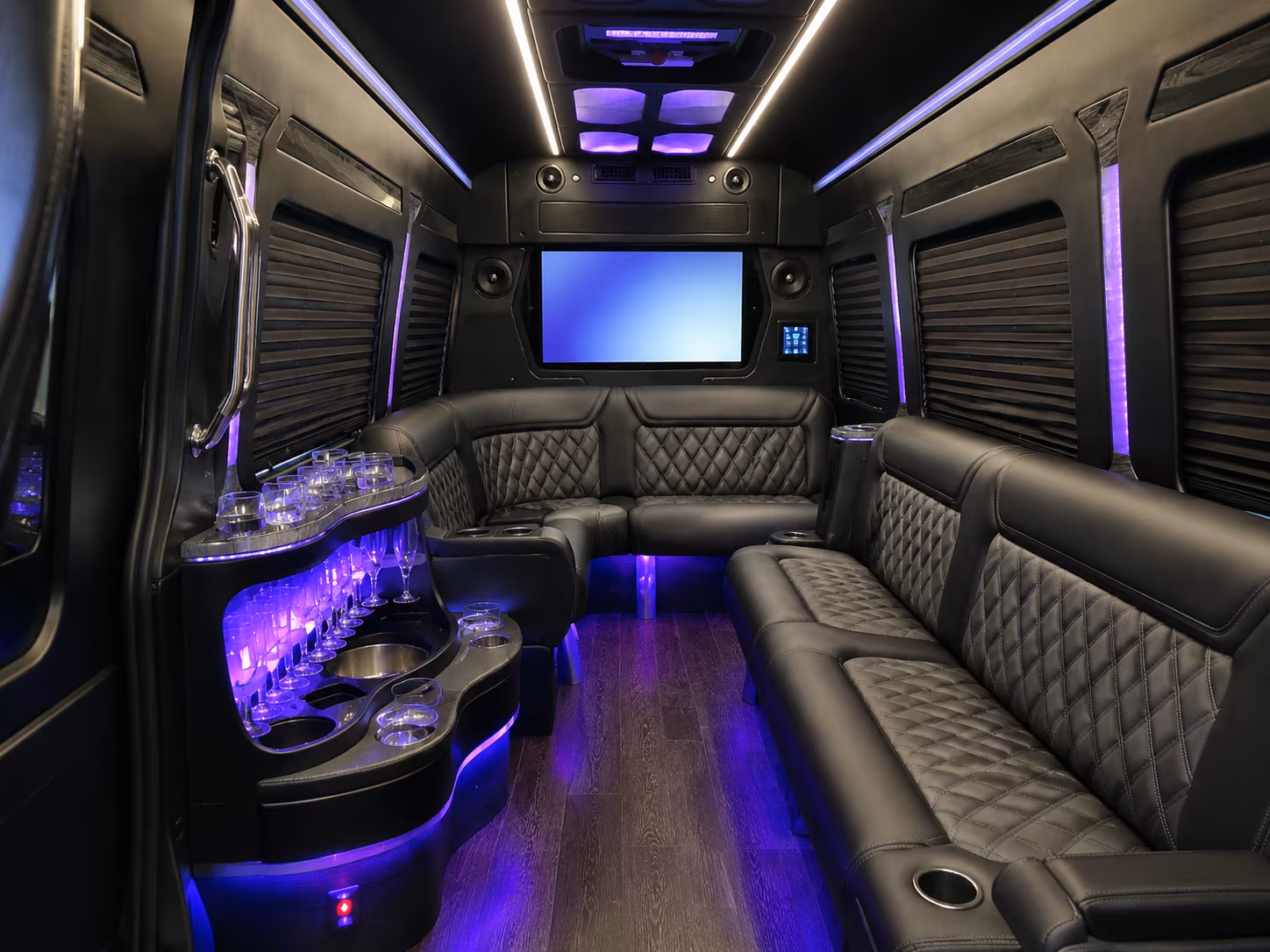 book a casino bus to mohegan sun foxwoods or resorts world