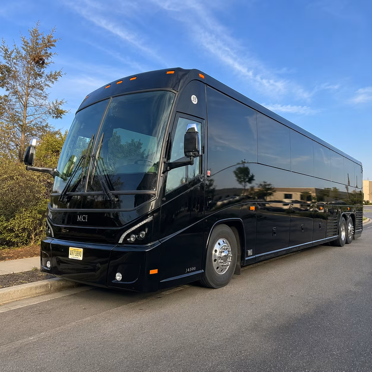 bronxcharterbuscompany com is here to make every bronx airport transfer easy no matter the group size