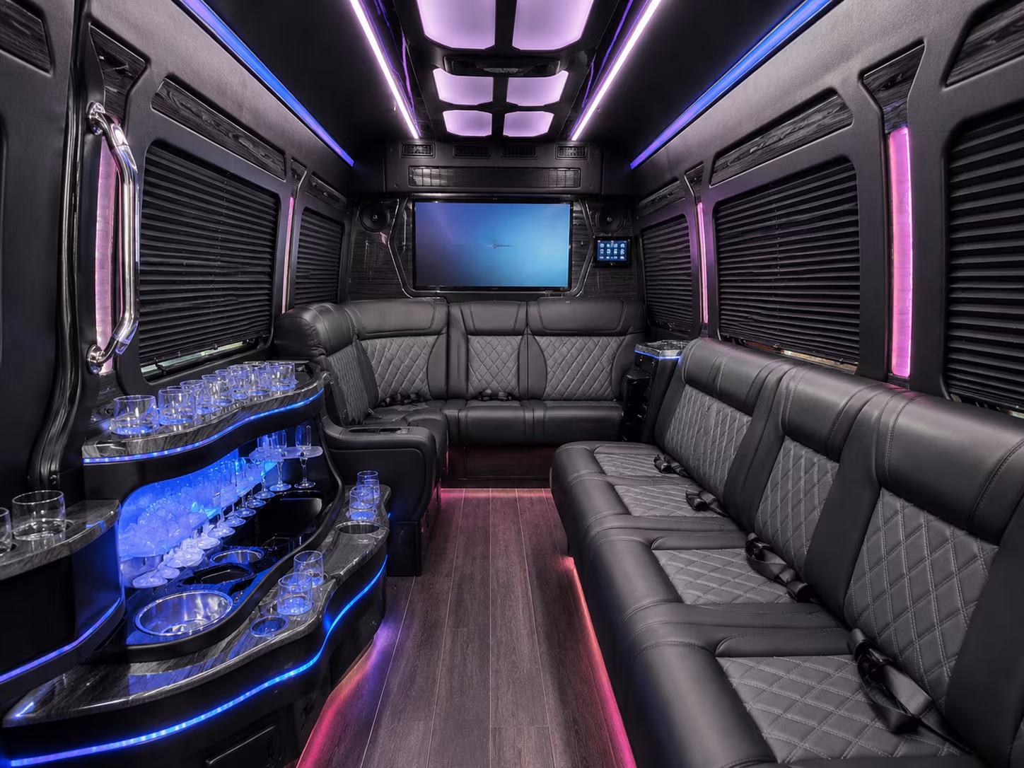 bronxcharterbuscompany com is how large groups get to concerts together without the chaos