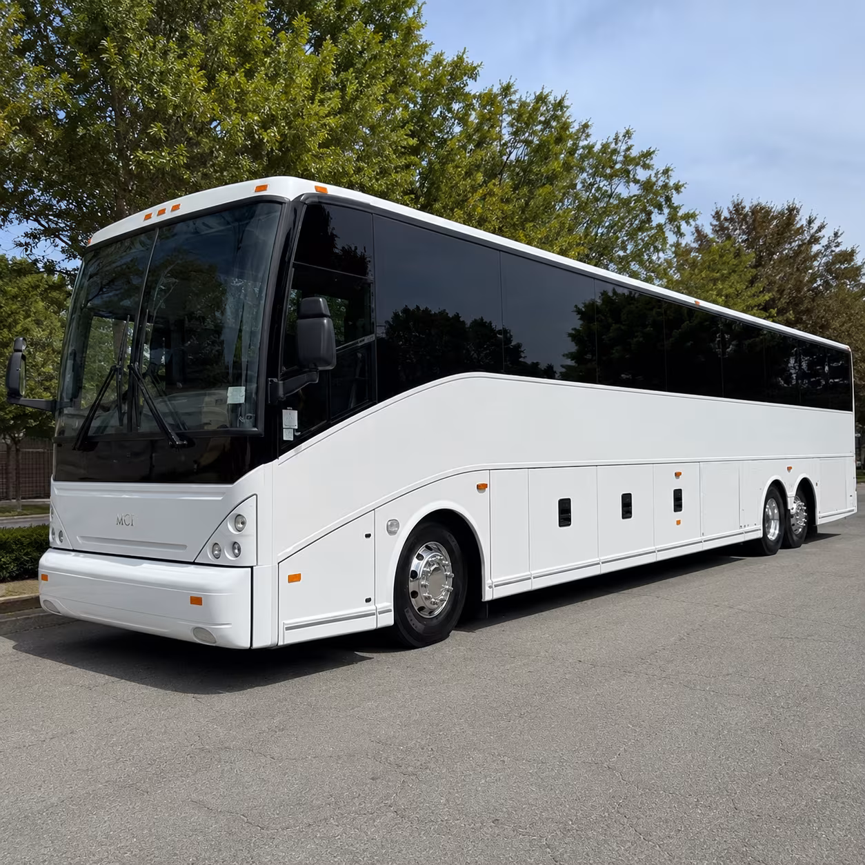 bronxcharterbuscompany com makes harvest season wine tours from the bronx easy to book