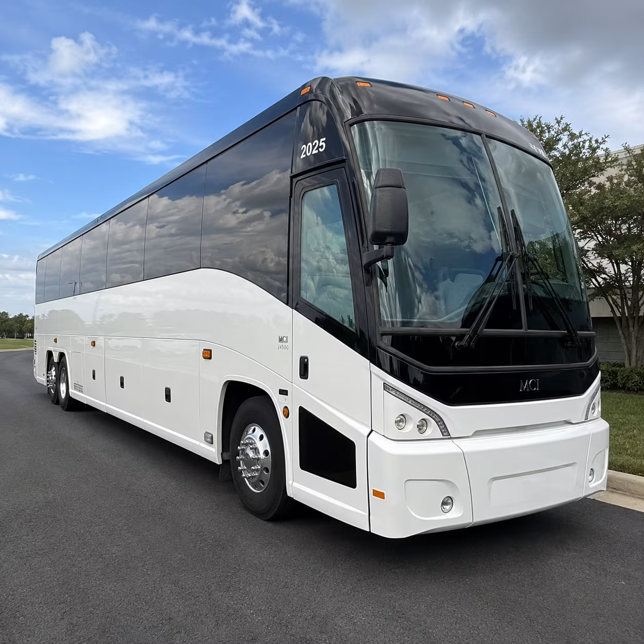 need a bus to madison square garden or barclays center from the bronx