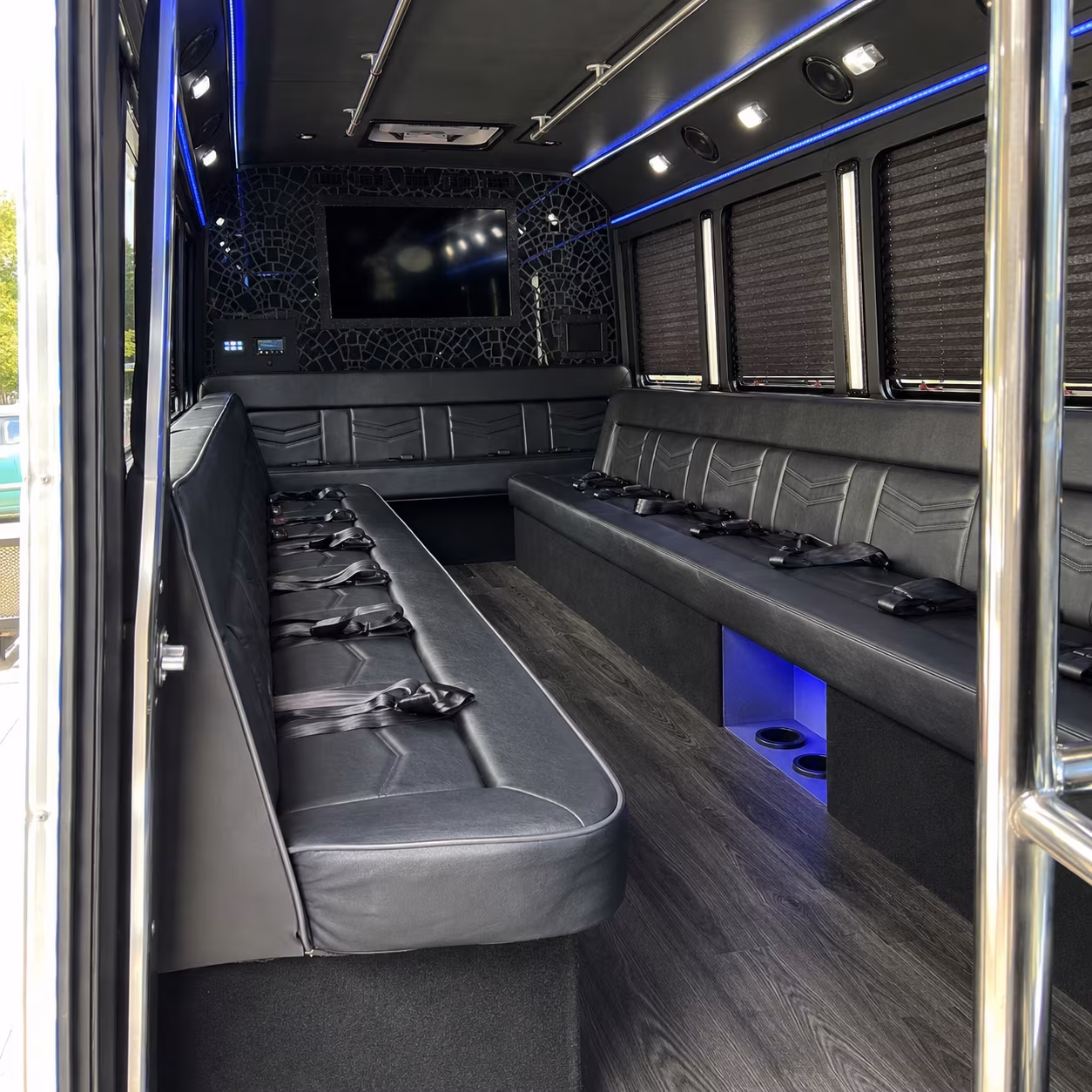 prom quinceanera and birthday party bus rentals across the bronx