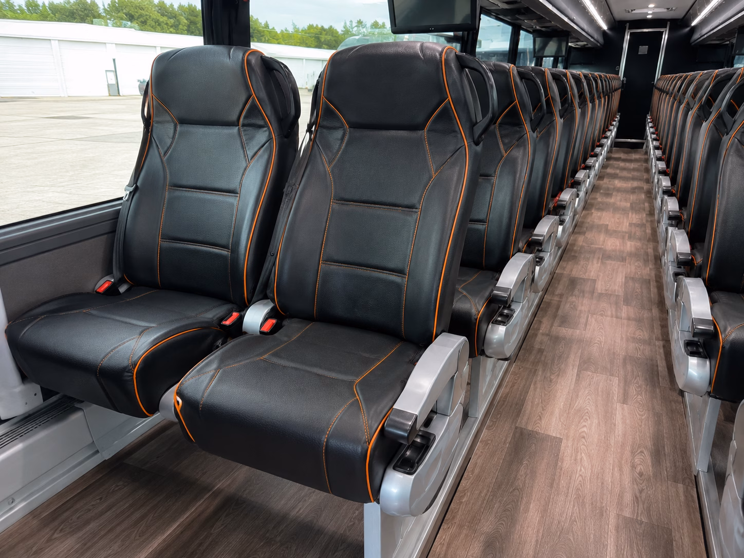 yankees game day bus rentals from the bronx and beyond